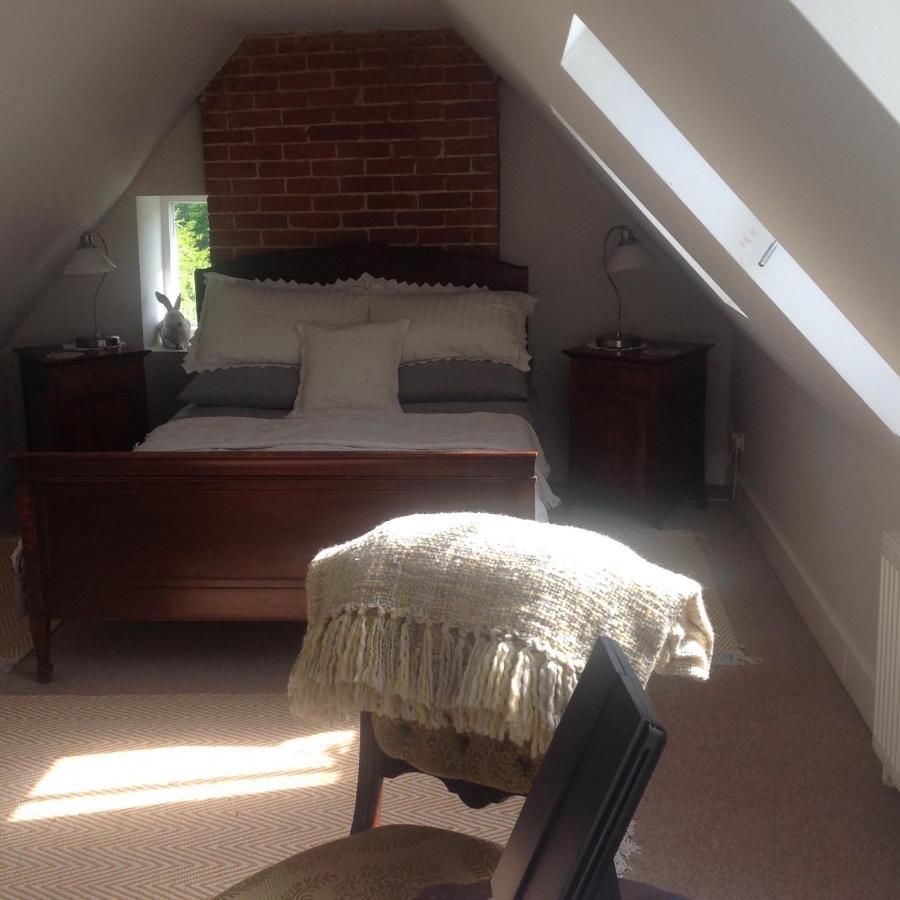 The Old Smithy Bed & Breakfast Duneton ภายนอก รูปภาพ